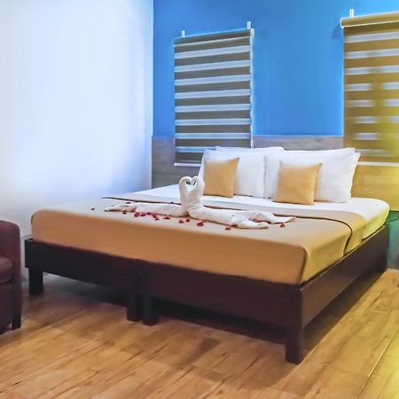 Sheridan Boutique Hotel Puerto Princesa Kültér fotó